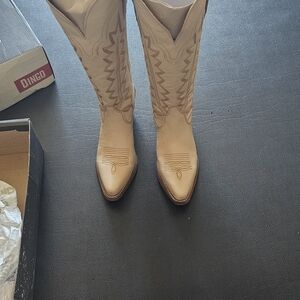 Dingo Women's Tan Western Boots